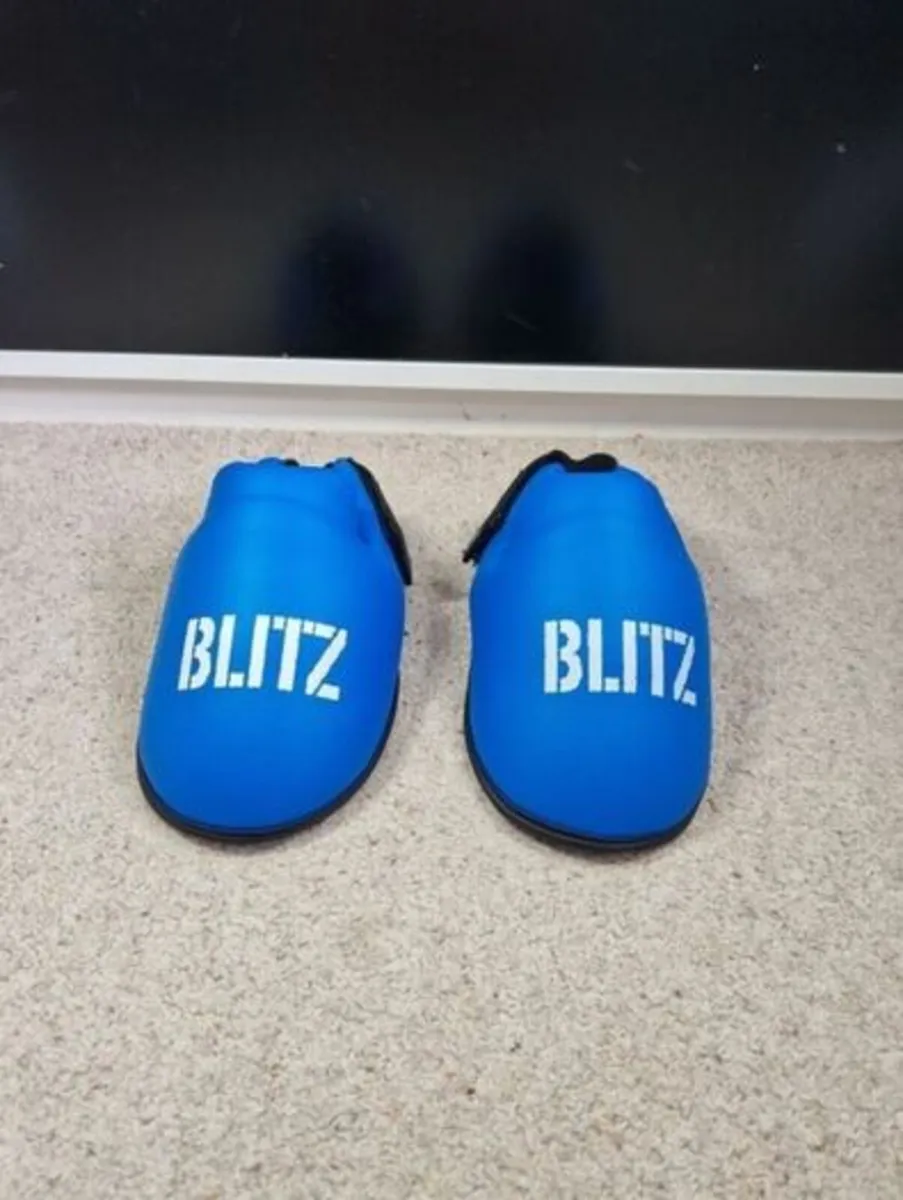 Blitz Karate Mitts/ Gloves & Foot Guards/ Pads - Image 4