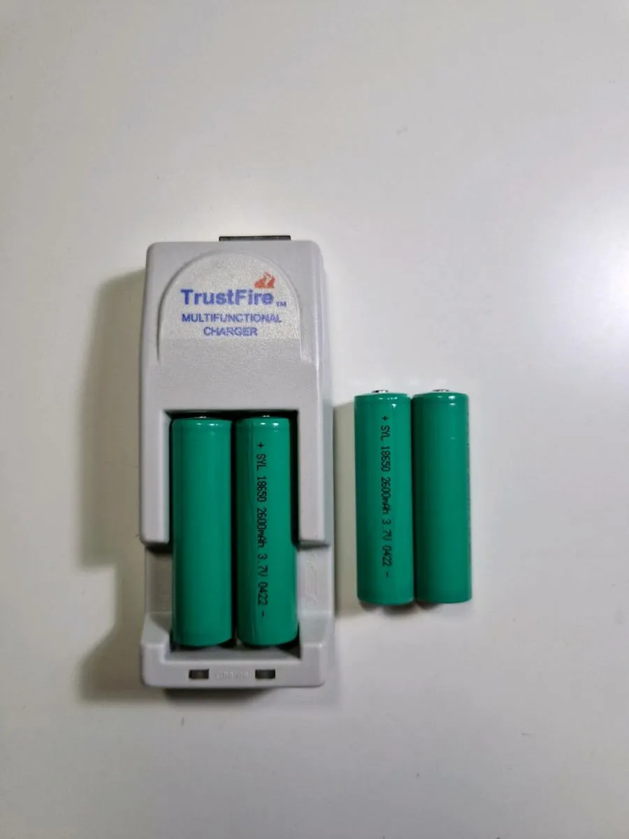 TrustFire Li-Ion Battery Charger - Image 1