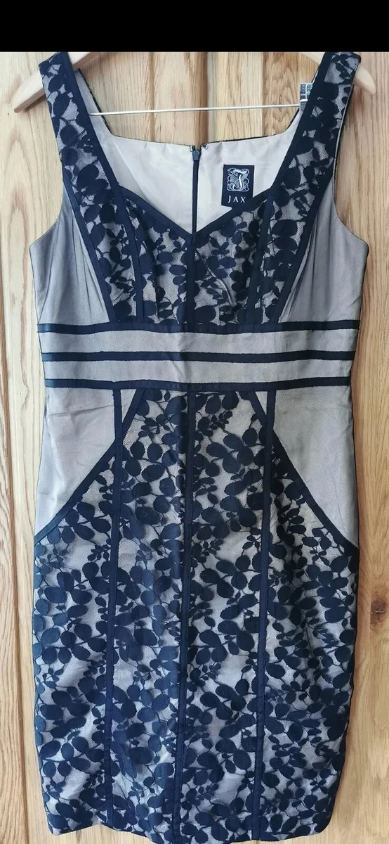 Ladies Dress Clearance - Image 4
