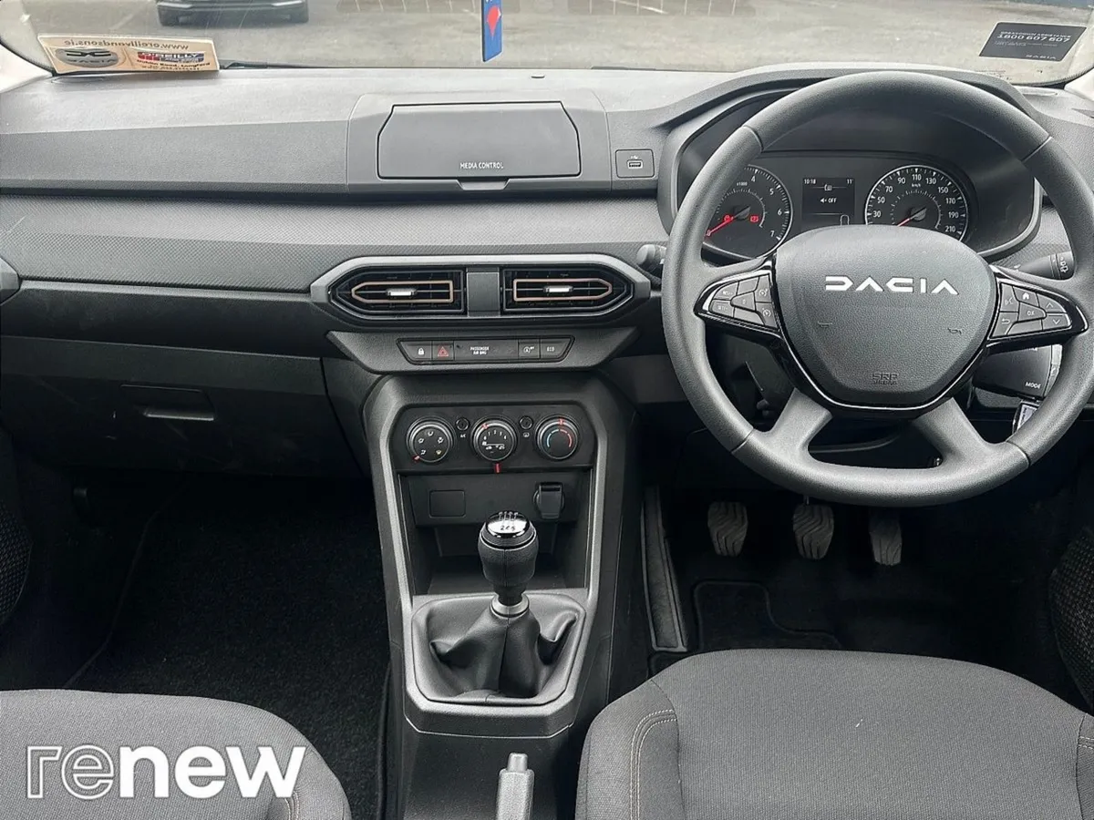 Dacia Sandero Stepway TCe 90 Stepway Essential - Image 3
