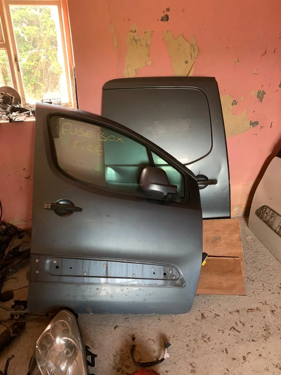 Citroen/Peugeot 2012-2018 Parts - Image 4