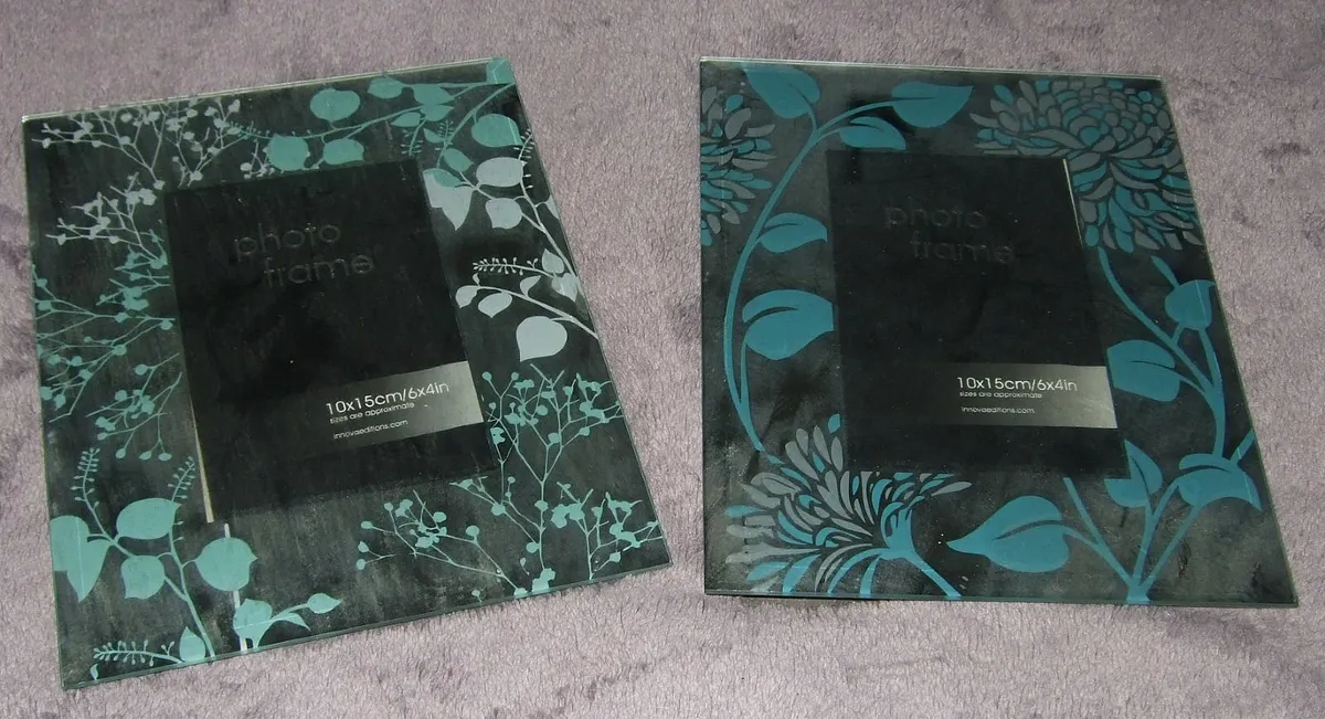 BNWT Harrods Glass Photo Frames - Image 1