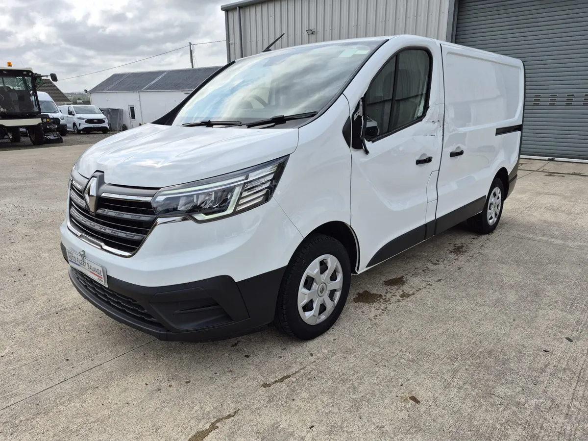 2023 RENAULT TRAFFIC BUSINESS 2.0 TDCI 130 BHP - Image 3