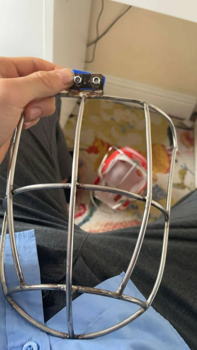 Oldstyle helmet guard