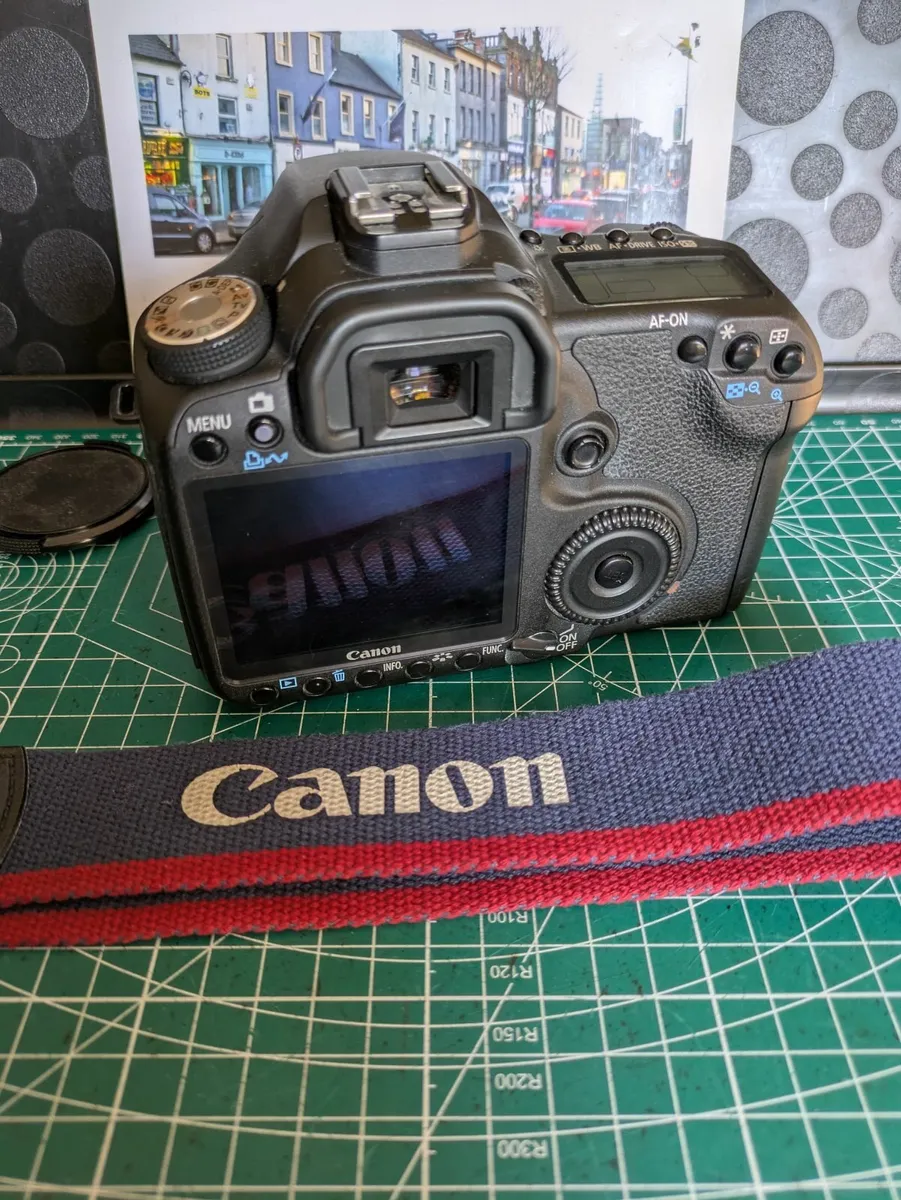 Canon EOS 50D 15MP DSLR  camera +35-80mm lens - Image 4