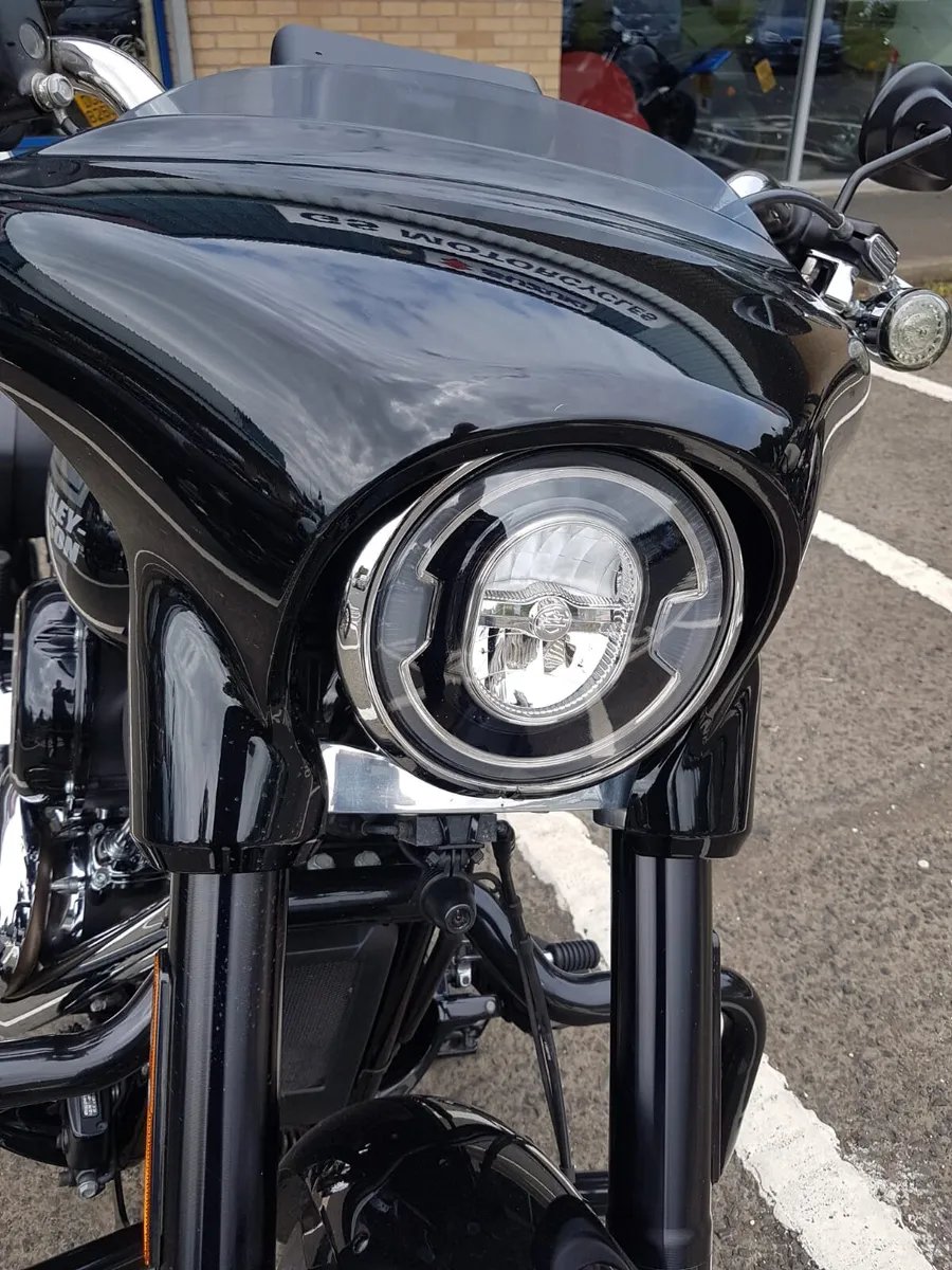 HARLEY-DAVIDSON SPORT GLIDE 1745 23 - Image 2