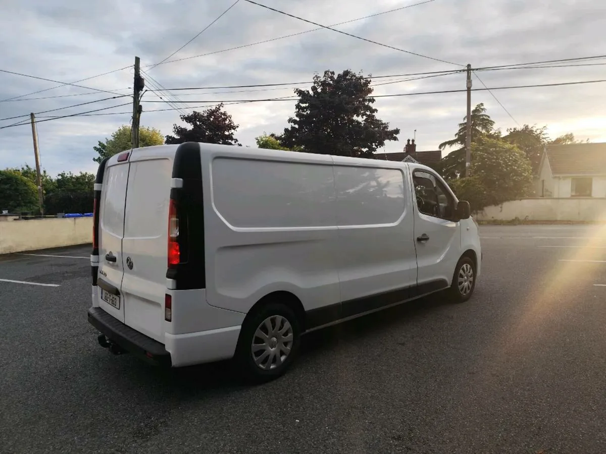 2018 Vauxhall Vivaro LWB (DOE 6/26 TAX 10/25) - Image 4