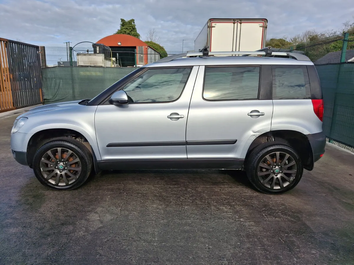 2013 Skoda Yeti  Urban  2.0 TDI - Image 4