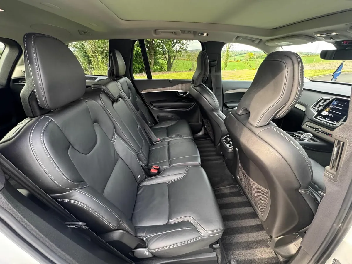 Volvo XC90 2.0 B5D [235] Inscription Pro 2022 - Image 4