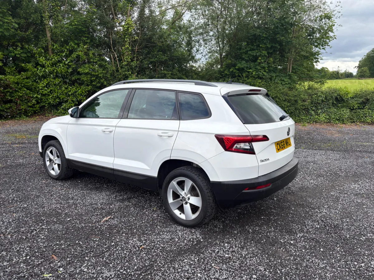 Skoda Karoq 2018 - Image 3
