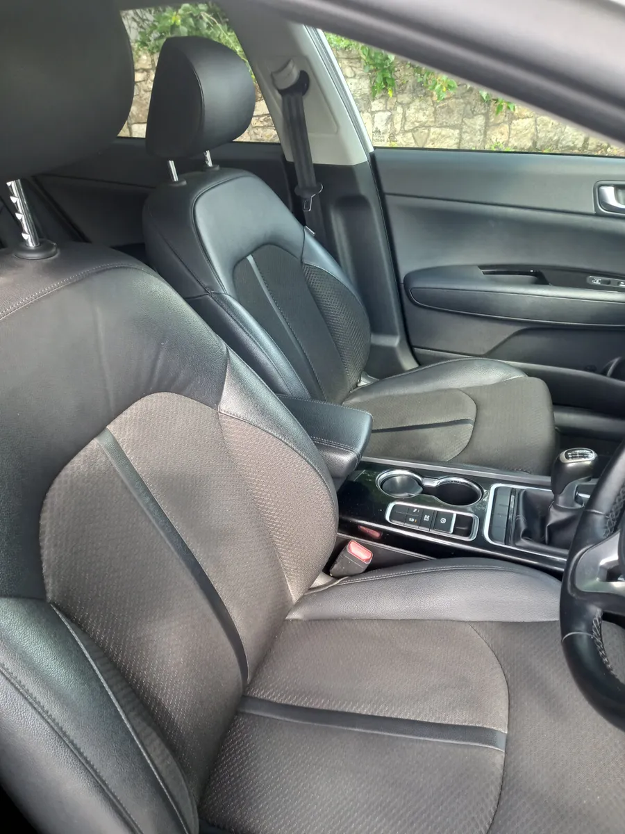 2017 Kia Optima 1.7 Diesel - Image 4