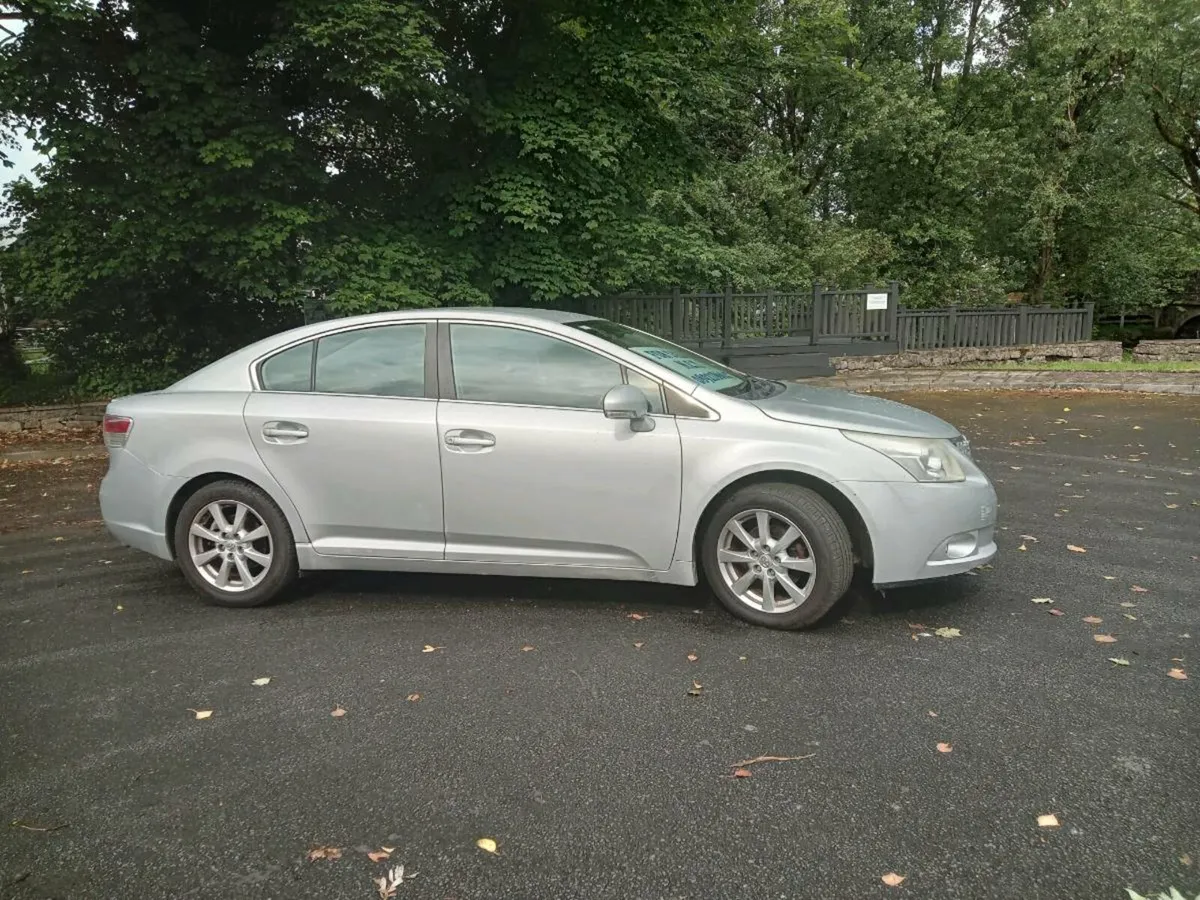 Toyota Avensis TR 2Ltr Diesal - Image 1