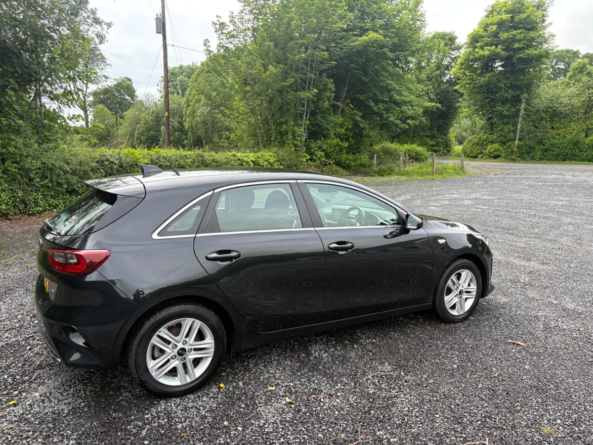 Kia Ceed 2020 - Image 2