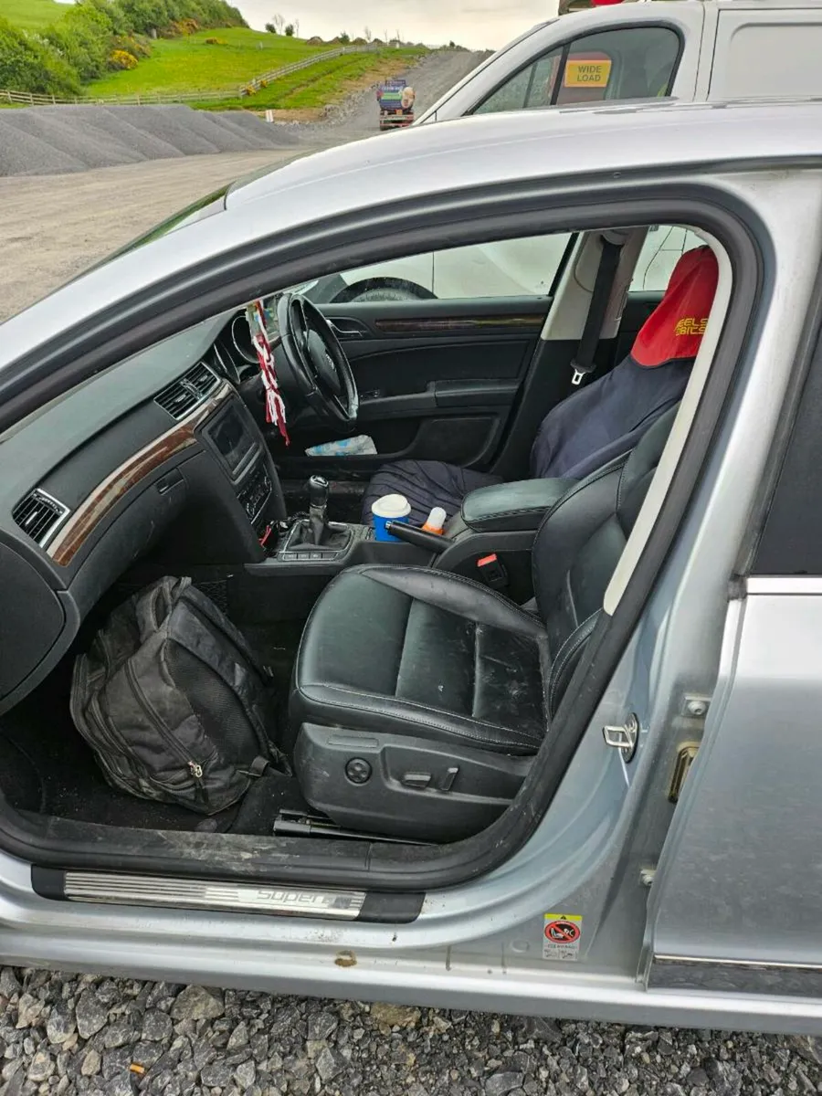 Skoda superb - Image 4