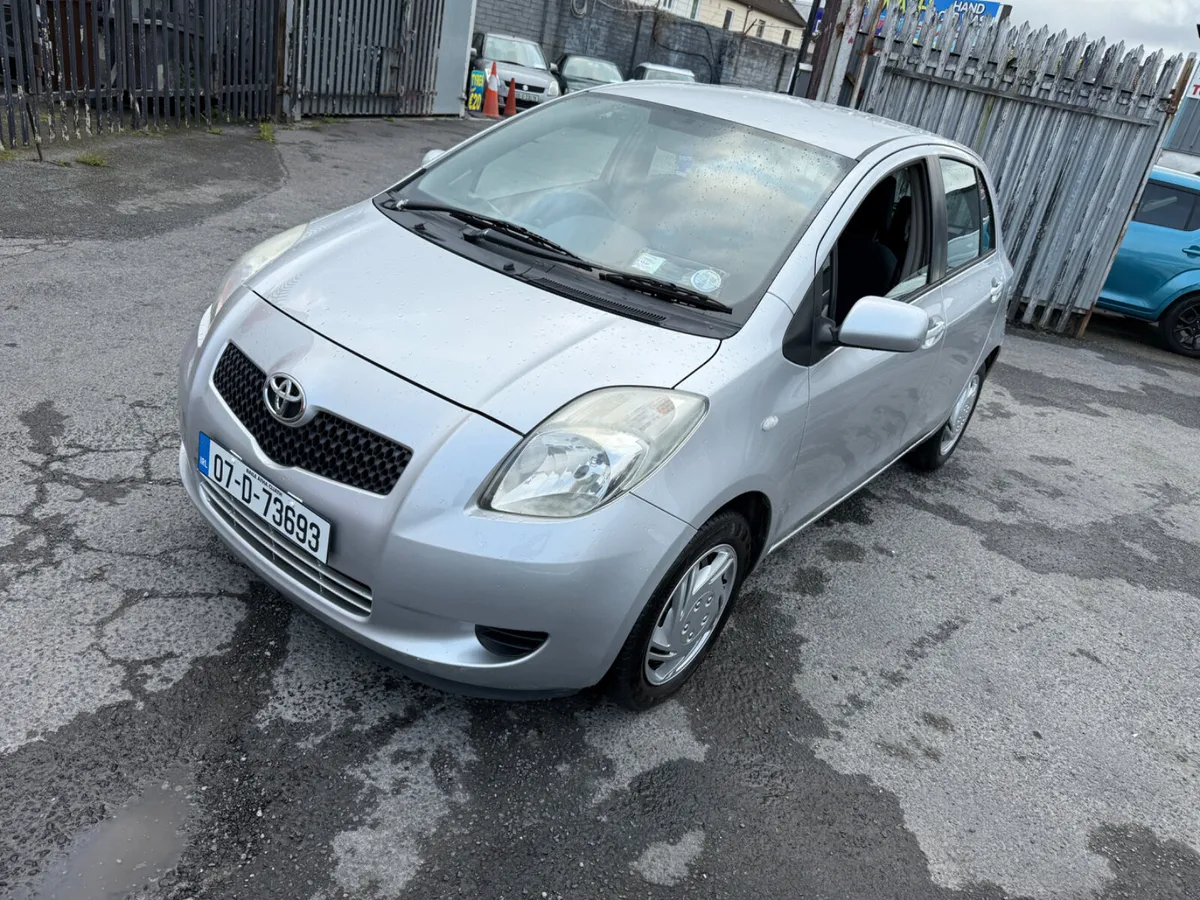 Toyota Yaris 1.3 Petrol Low Kms NCT - Image 4