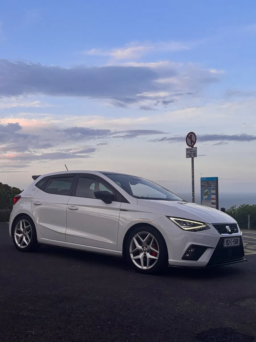 Seat Ibiza 1.0FR LOW MILEAGE - Image 1