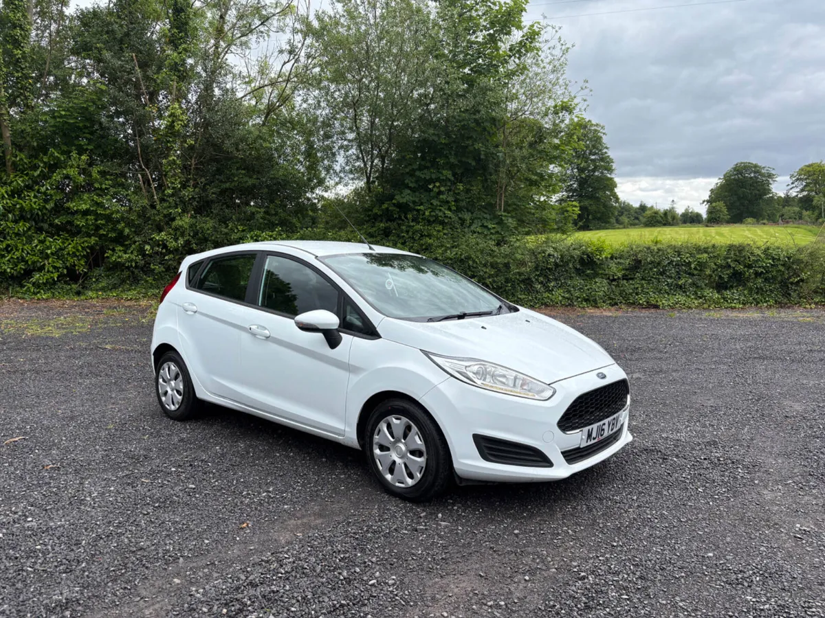 Ford Fiesta 2016 - Image 2