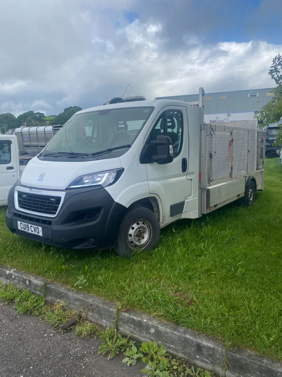 Peugeot pick up - Image 1