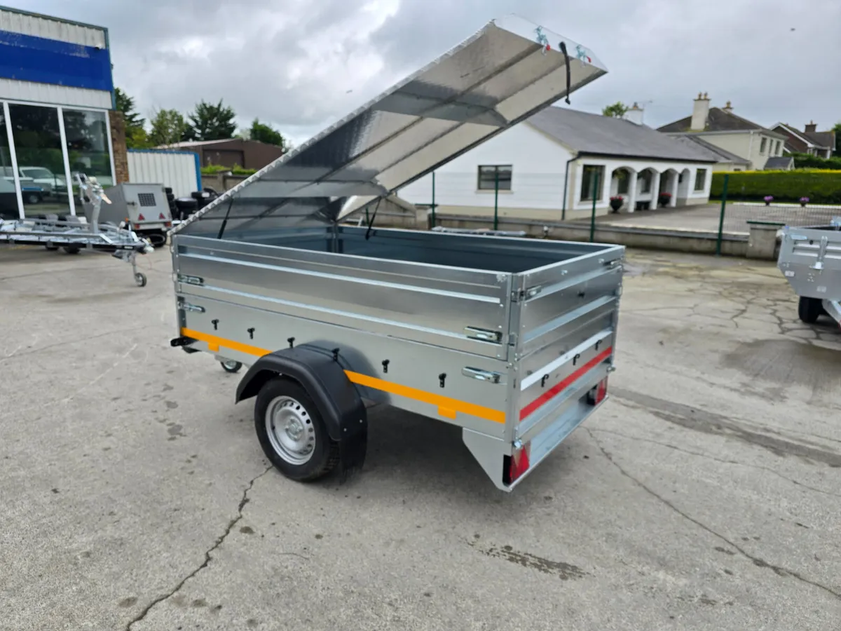 7x4 trailer with cover - Image 2