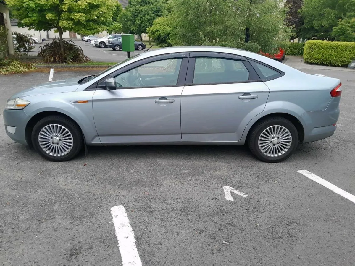 Ford mondeo 1.6 petrol Zetec Nct 1/26 tax 6/25 - Image 3