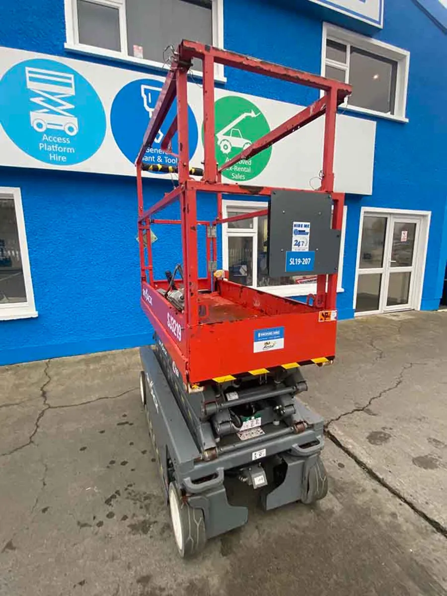 Skyjack SJ3219 Electric Scissor Lift - Image 3