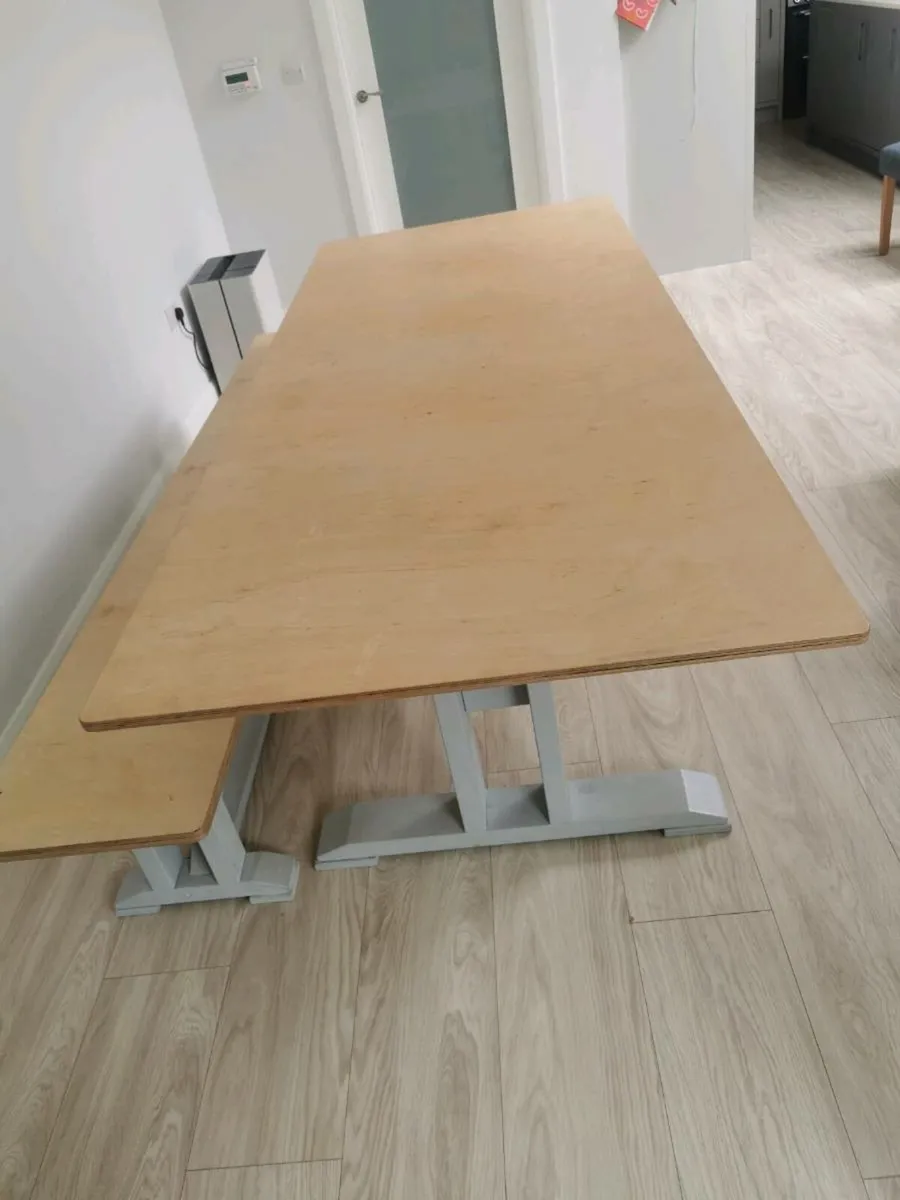 Dining table and bench - Image 2