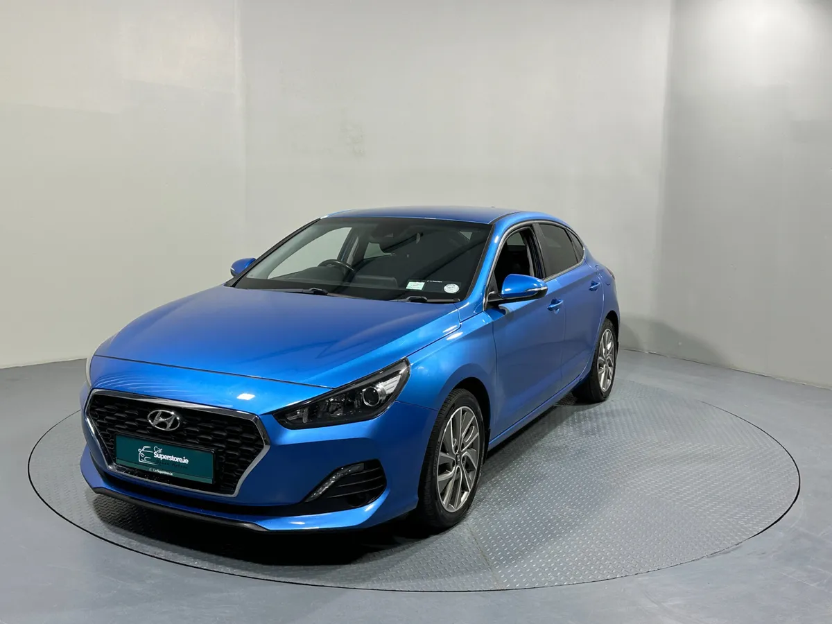 Hyundai i30 Fastback 1.0 Petrol 191 - Image 4