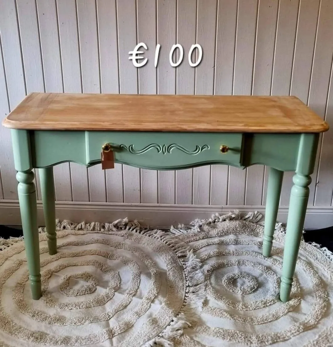 Hall Or Sitting Room Table €100 Call 087 7667038