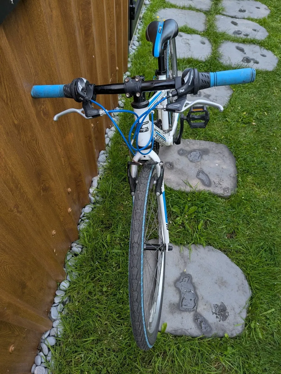 Kids bike - Image 2