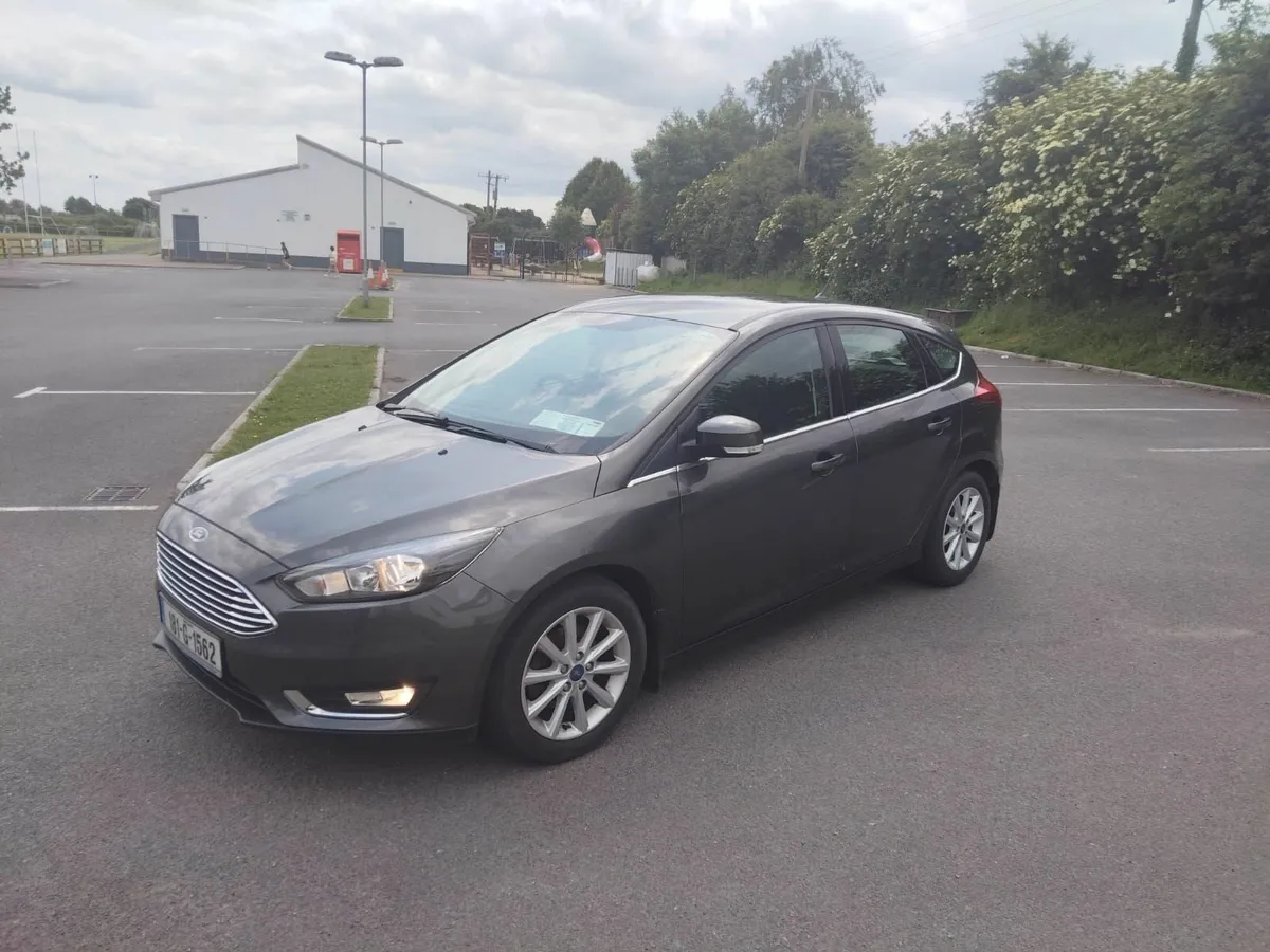 Ford Focus 2018 - Image 3