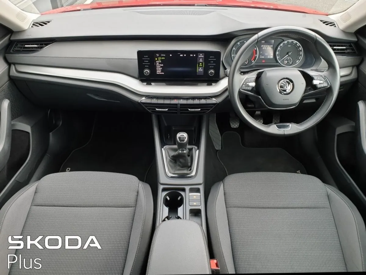 Skoda Octavia Great Value Ambition 1.0 TSI 110 BH - Image 2