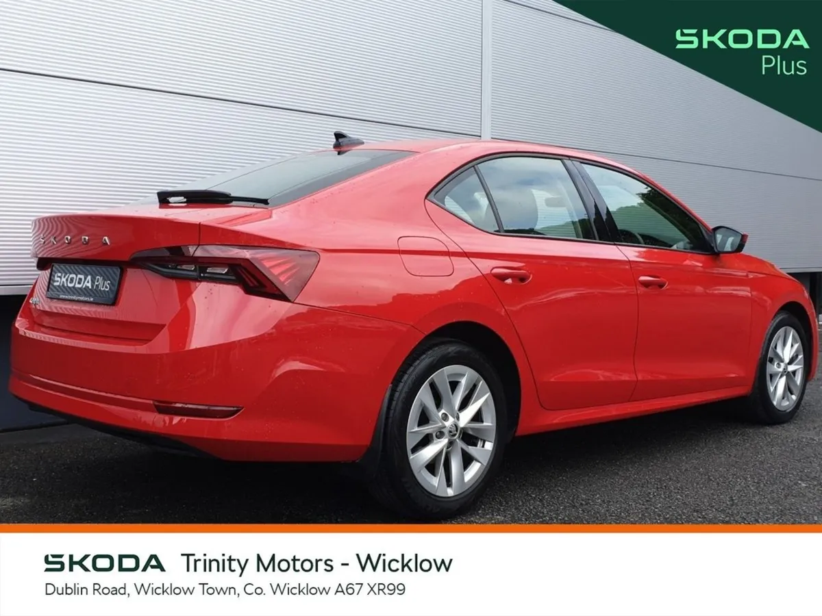 Skoda Octavia Great Value Ambition 1.0 TSI 110 BH - Image 3