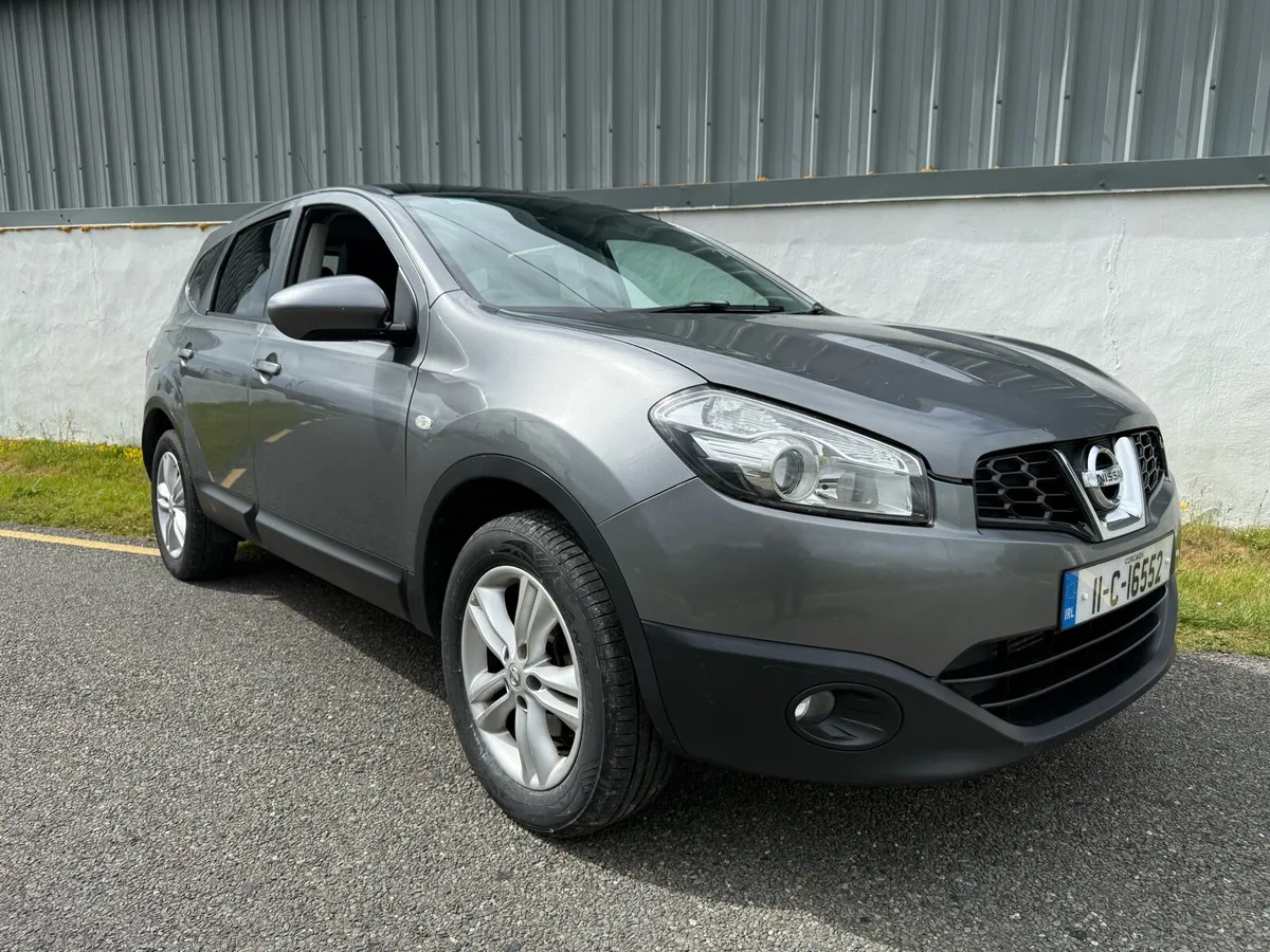 2011 Nissan Qashqai + 2, 1.5 DCI,  New NCT & Tyres - Image 1