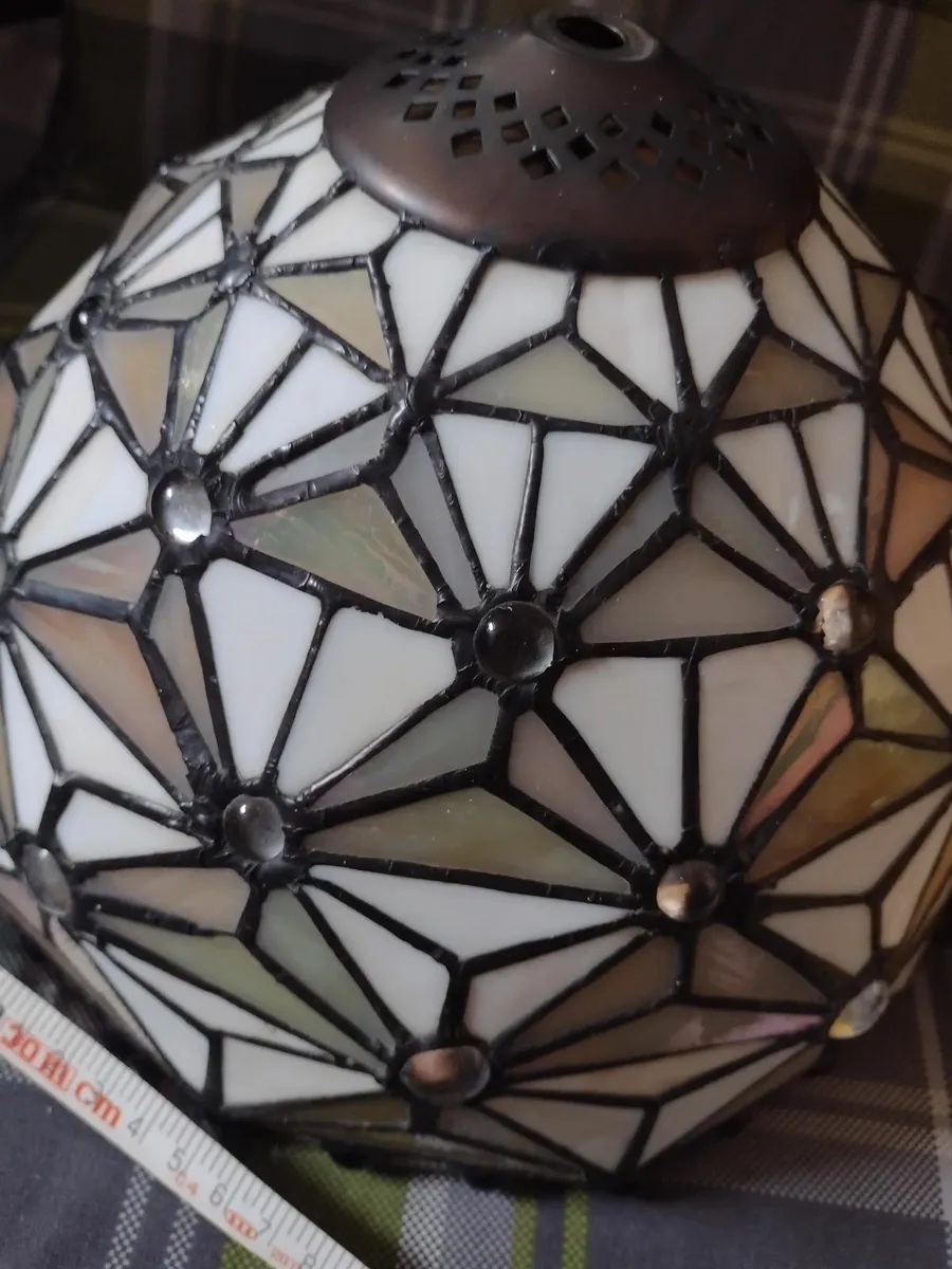 Heavy Tiffany lamp shade - Image 1