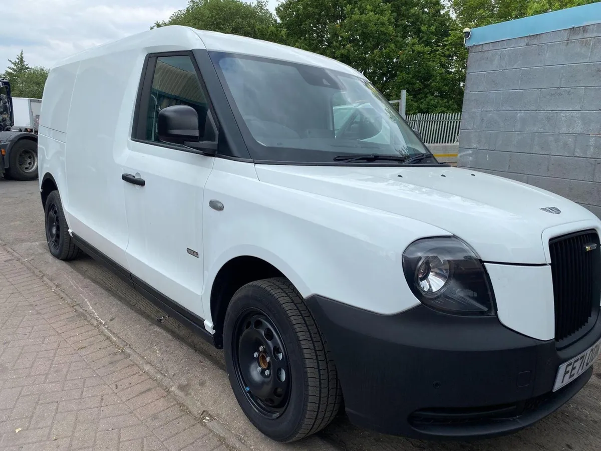 Levc hybrid van ex demo ! - Image 1