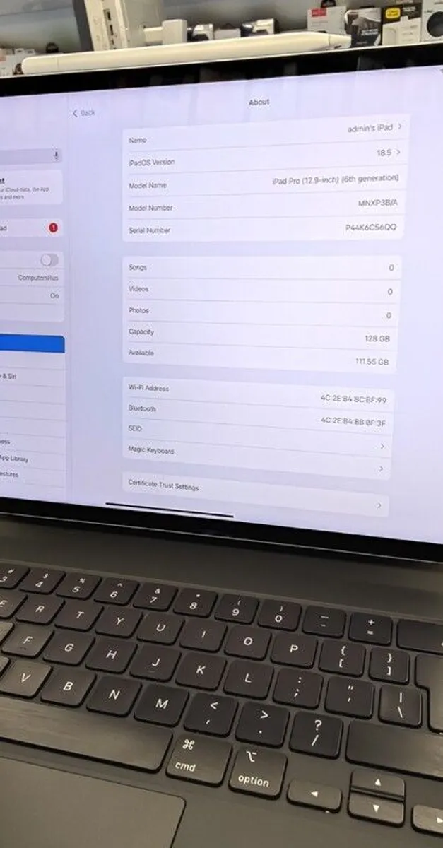 Apple iPad Pro 2022 M2 6th Gen 12.9 inch 128GB  Space Gray + Original Cover + Original Apple Pen - Image 4