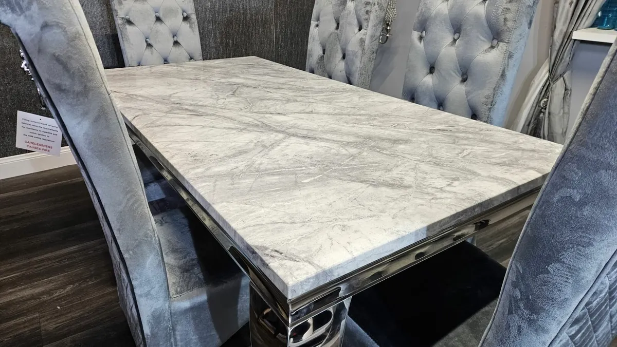 marble kitchen dining set with 6 chairs NEW! - Image 3