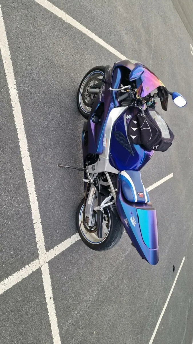 Suzuki gsxr 600 - Image 3