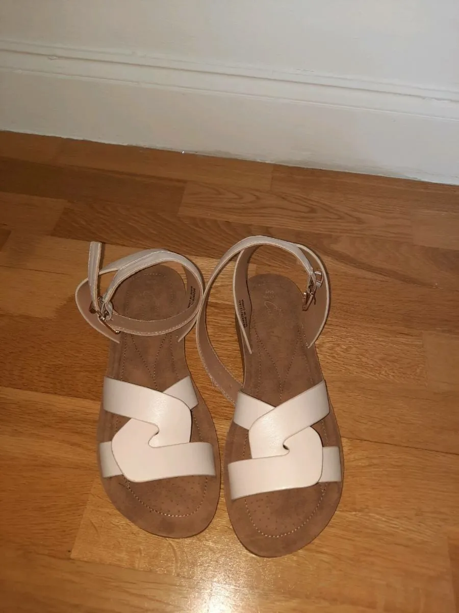 New Look Sandals - Image 4