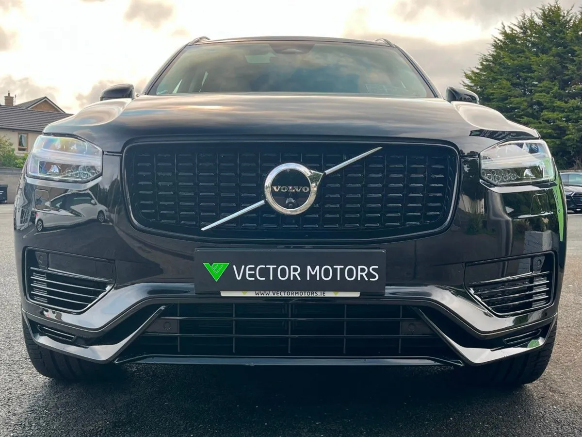 Volvo XC90 Blond Leather T8 Plus Phev - Image 3