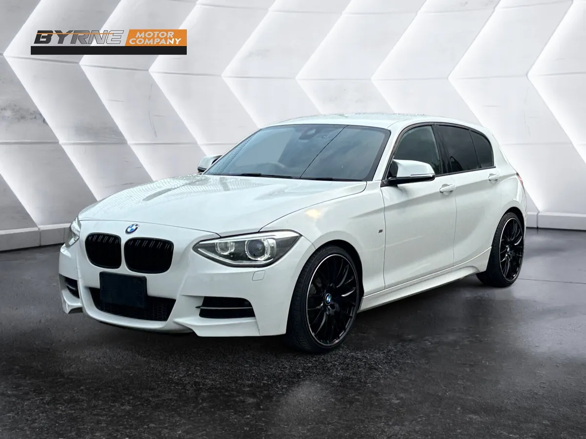 BMW 116i MSPORT AUTO  2015 - Image 1