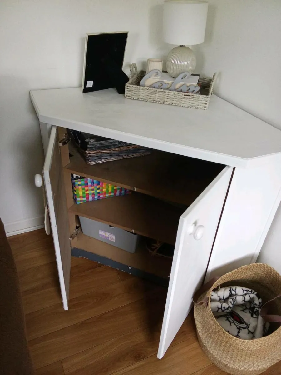 Tv stand hand made - Image 2