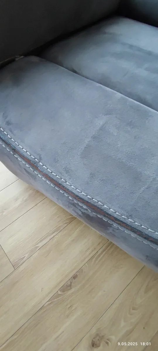 Relax in Style – Reclining Sofa & 2 Armchairs Set - Image 3