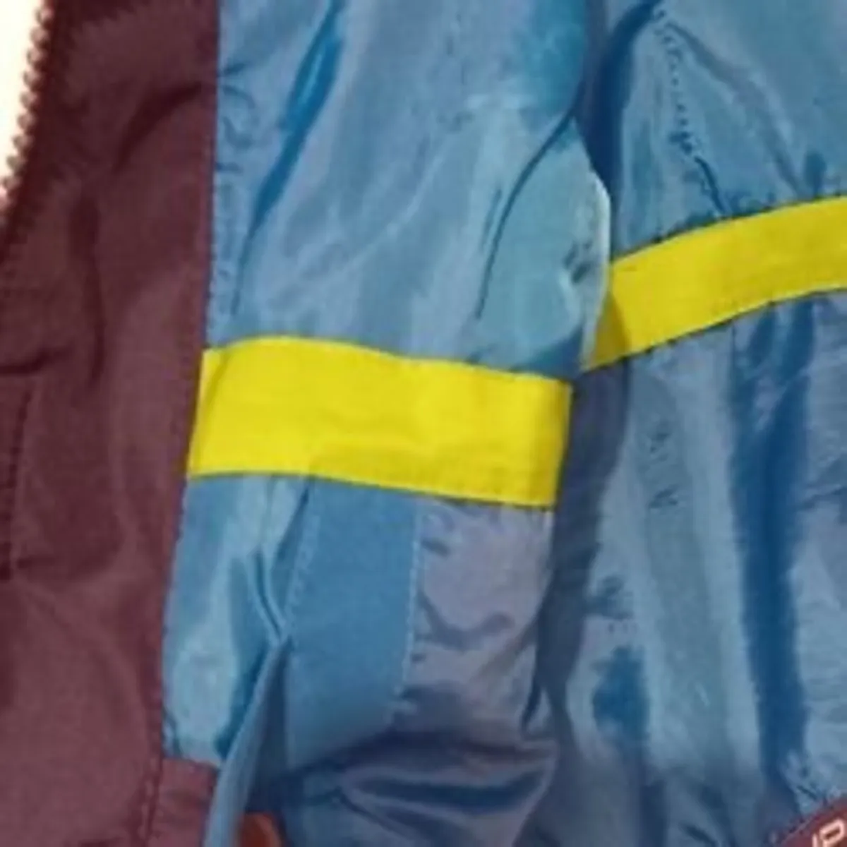 NEW Boys Jacket 11-12yrs - Image 3