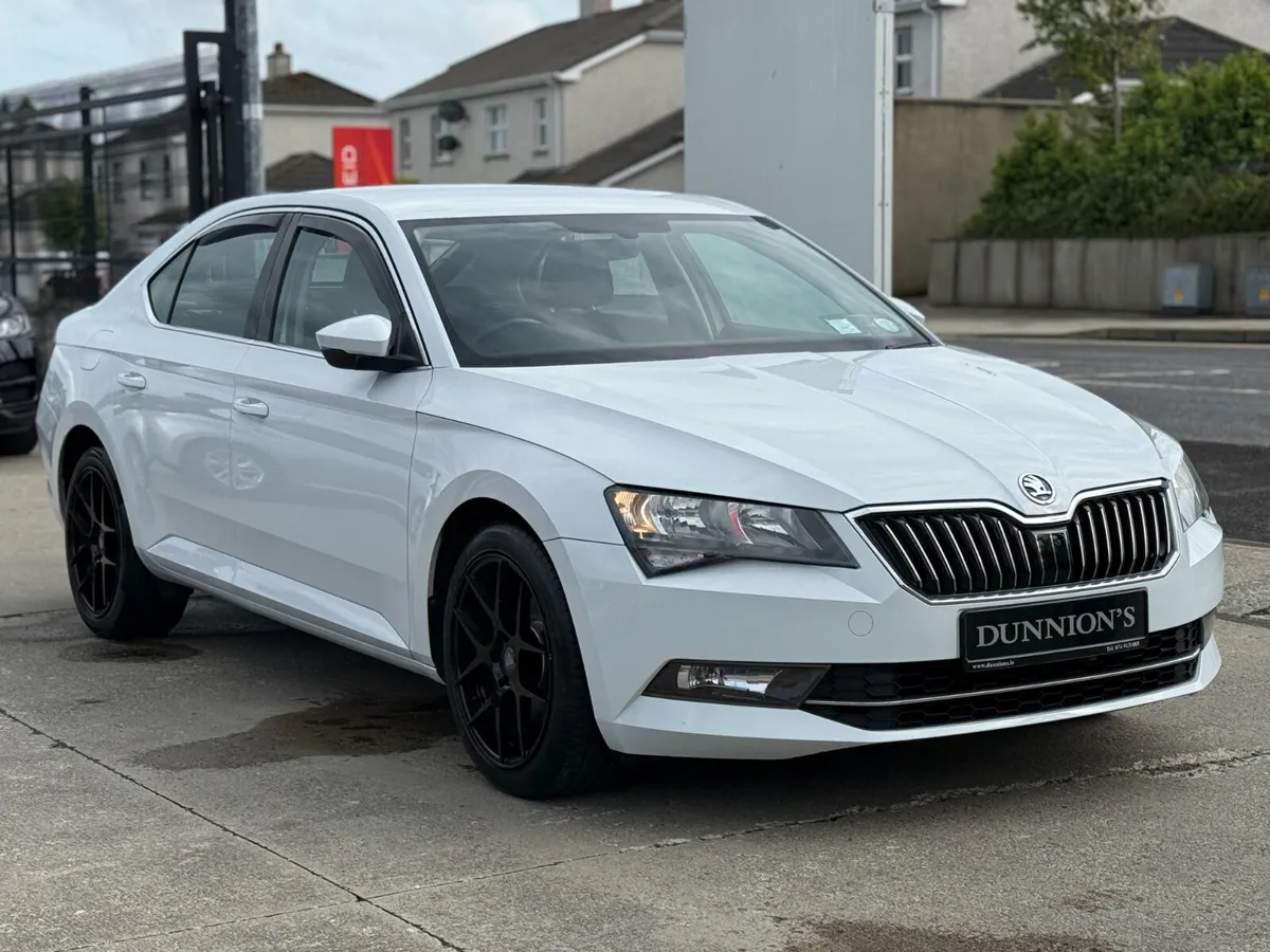 Skoda Superb, 2017, 1.6 TDI SE 120PS 5DR AU AUTO - Image 1