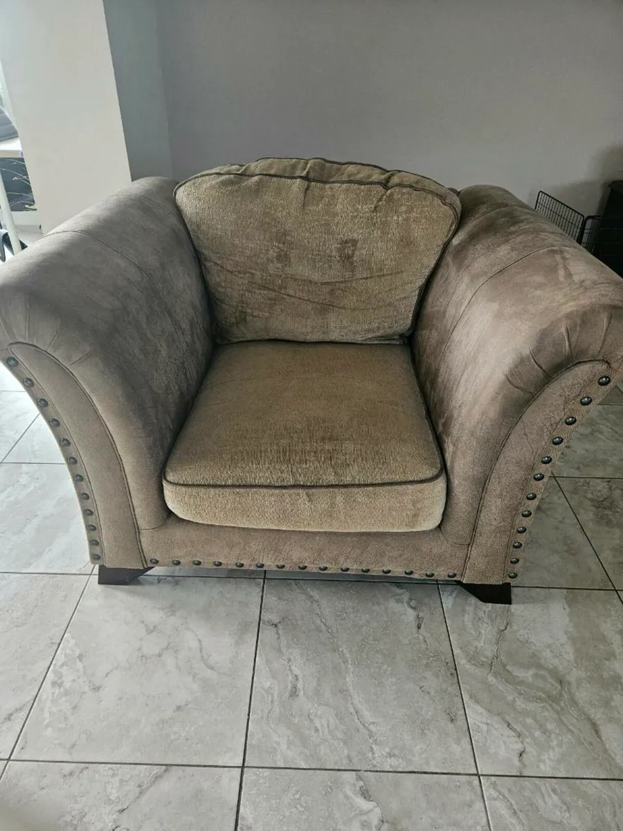Arm Chair - Image 2