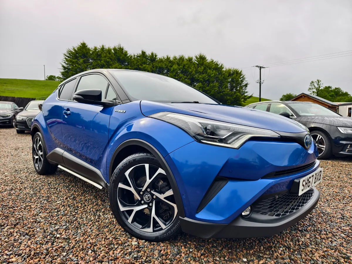 2017 Toyota C-HR 1.8 DYNAMIC 5DR AUTO - Image 2