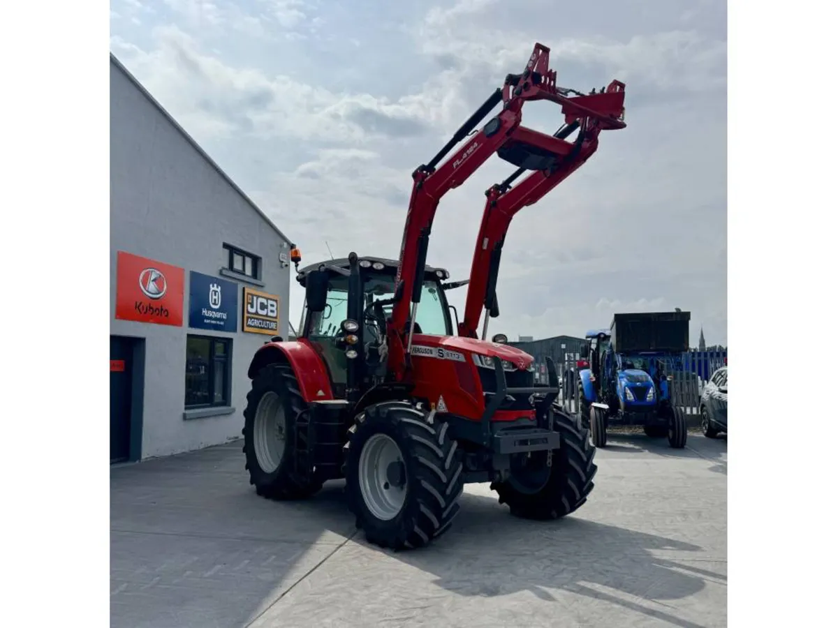 MASSEY FERGUSON 6713S - Image 1