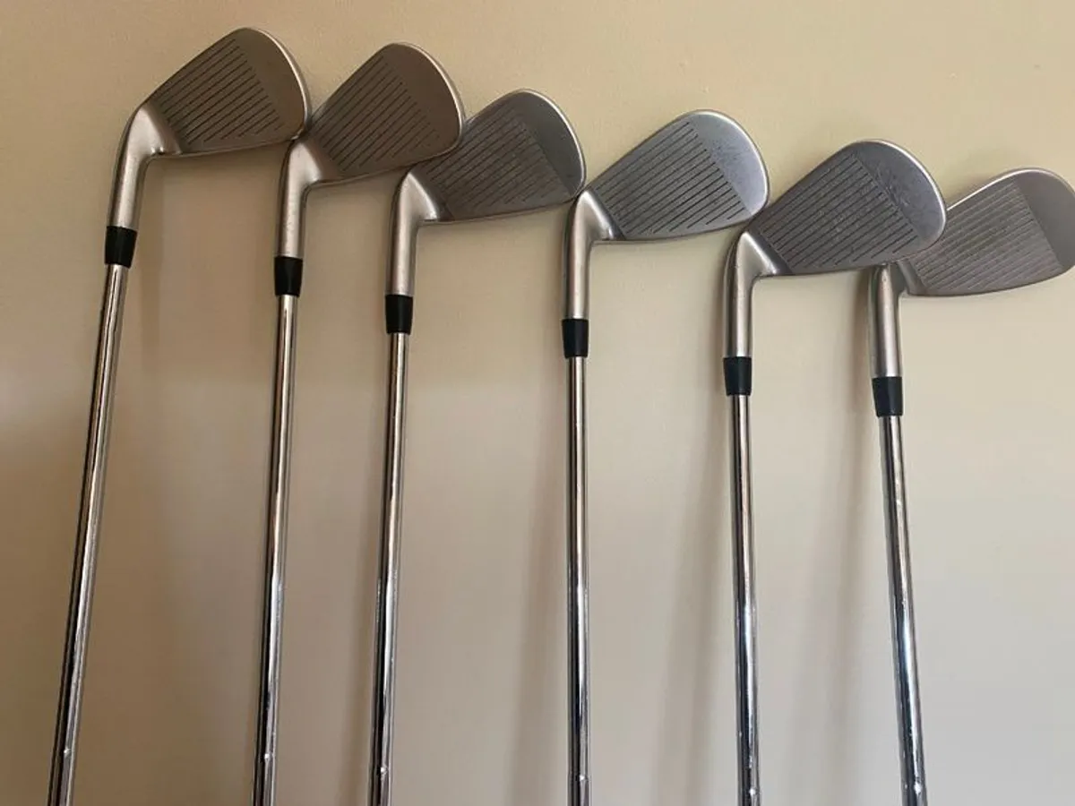 Golf Clubs: Callaway irons, 5 - PW. - Image 3