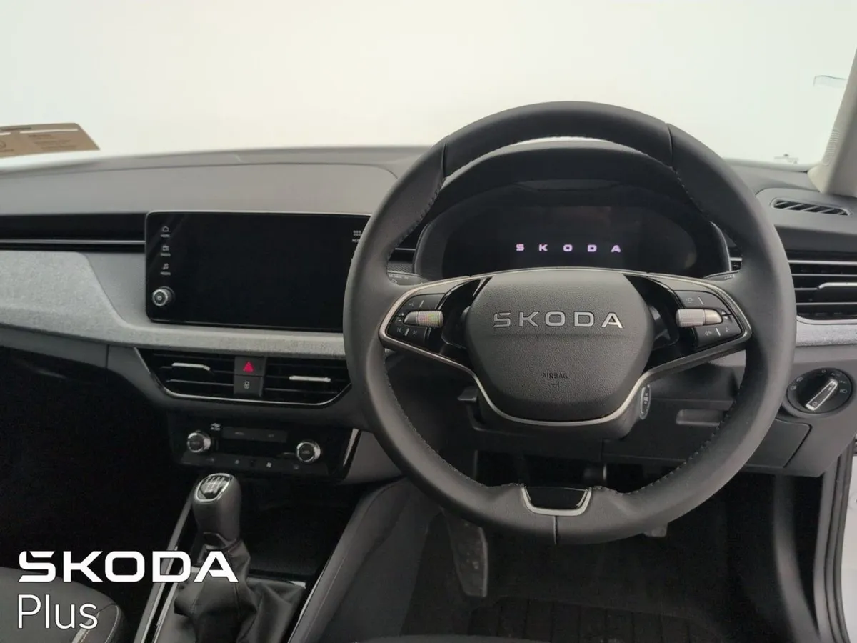Skoda Kamiq Selection 1.0tsi 115HP - Image 3
